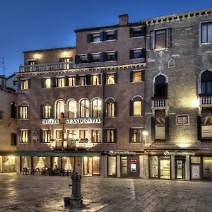Hotel Scandinavia - Relais, Venedig